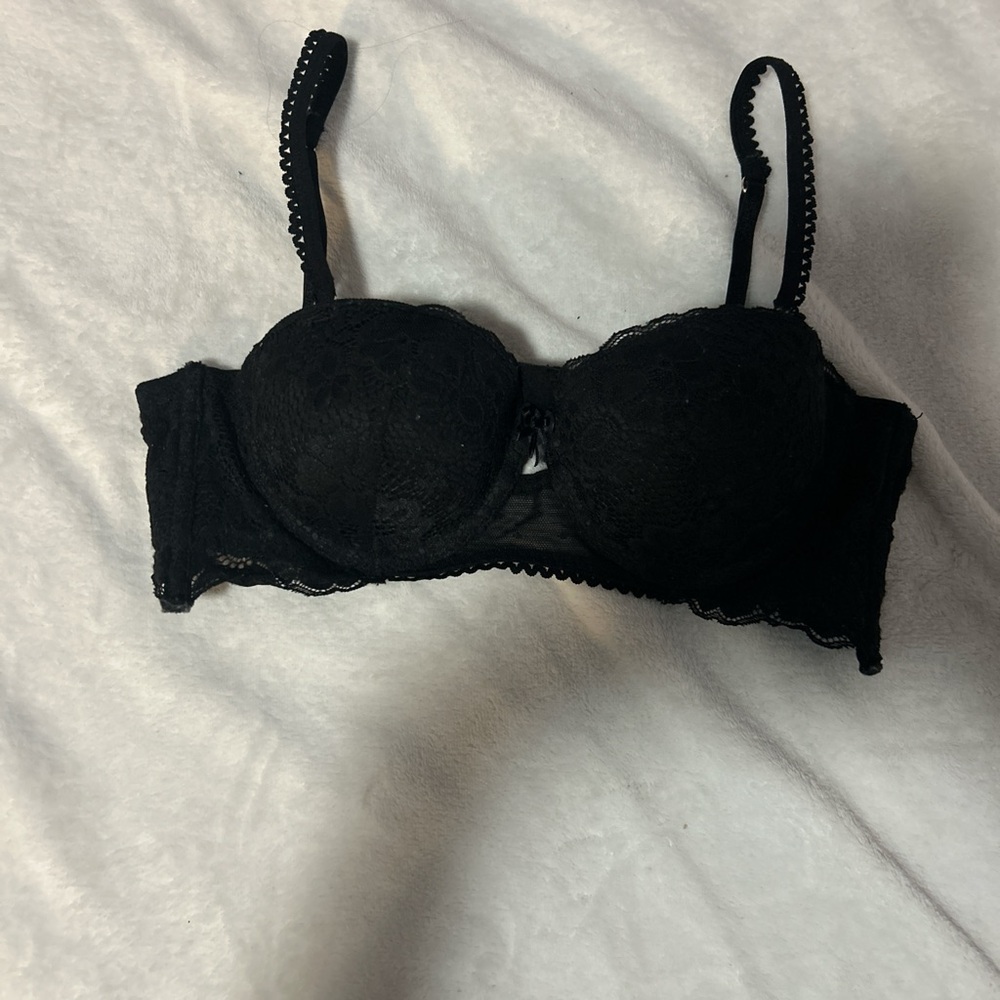 Elegant Black Lace Bra